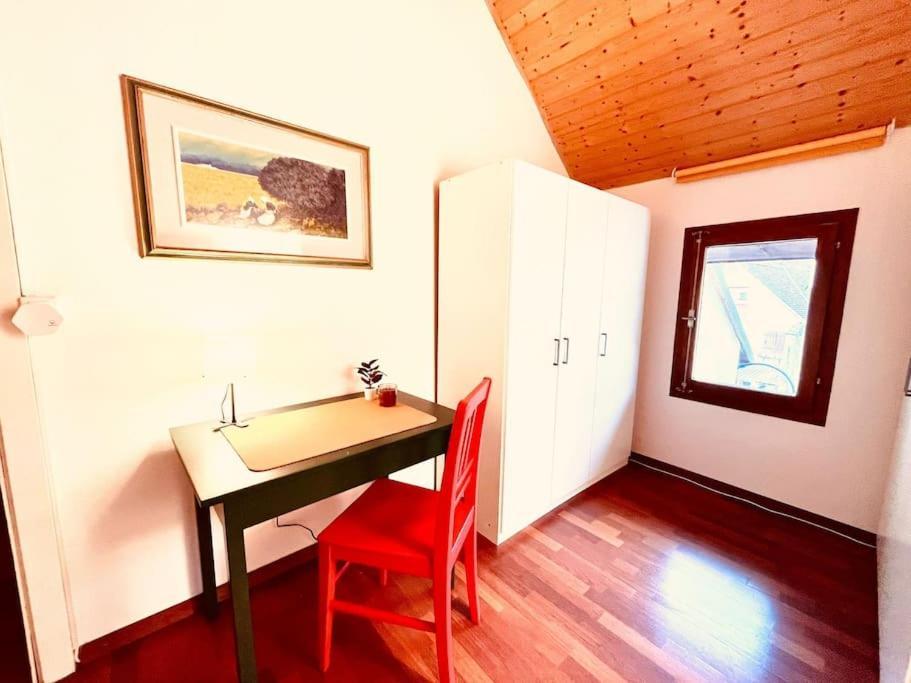 Charmant Appartement De Vacances Alta Ripa Hauterive  Exterior foto